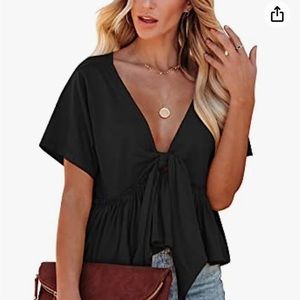 Black Women's Tie Front Crop Top - perfect for summer!
